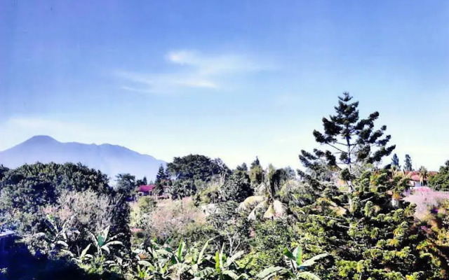 Villa Aries Biru