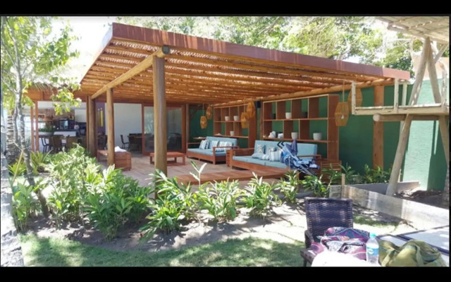 Ravenala Hotel