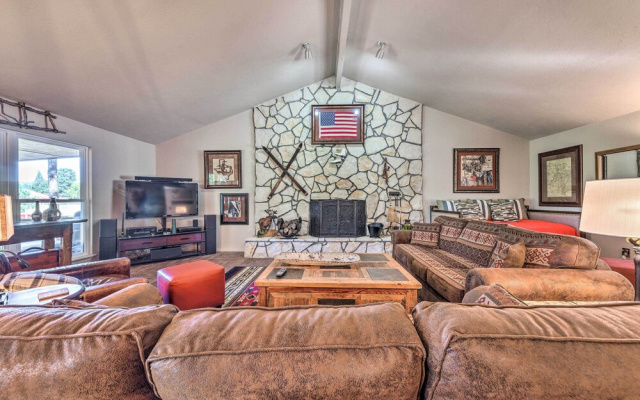 Ruidoso Getaway w/ Deck, Golf Course Views!