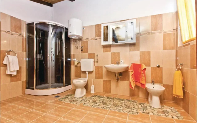 Holiday home Stifanici III
