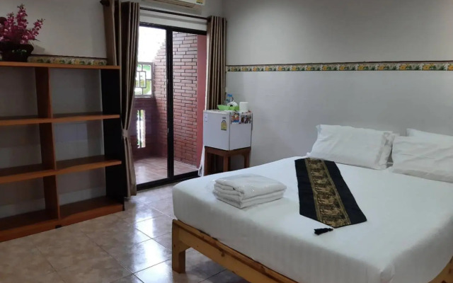 Eastan View Apartment