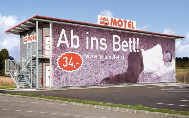 FairSleep AVIA Motel