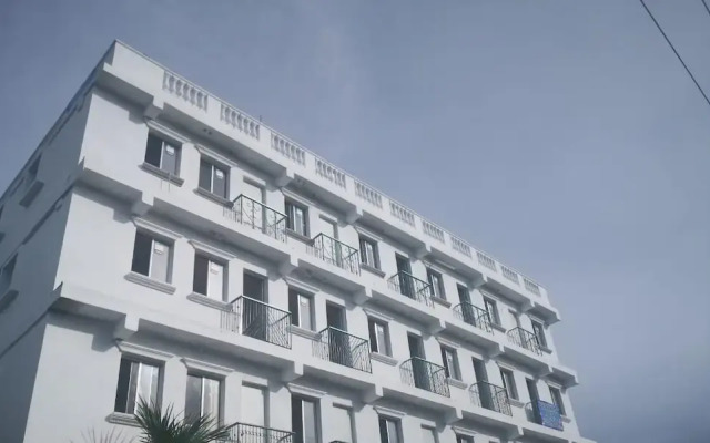 Jerusalem of Cancun Pansion Apts.