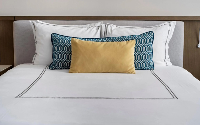 Civic Hotel Autograph Collection