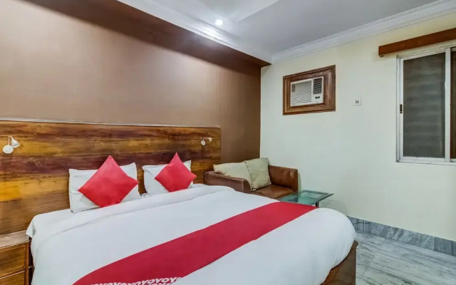 Oyo 24171 Hotel Meridian