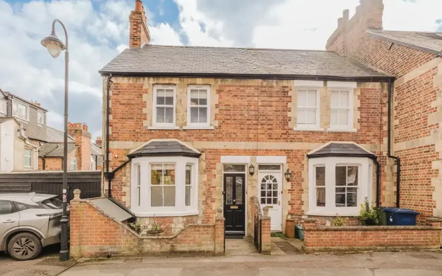 Stunning 3 Bedroom Oxford Retreat