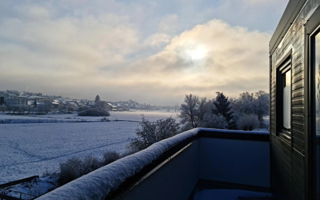 Roof Apartment ART-PE