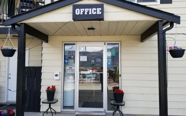 Osoyoos Lakeview Inn & Suites