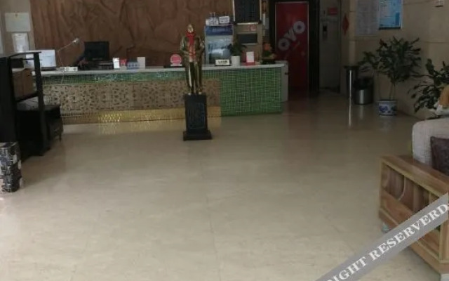 Xiaojia Biyu Business Hotel