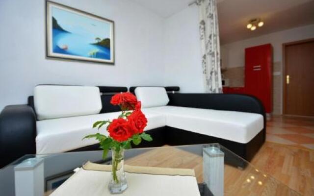 Apartment With Sea View 3558-3