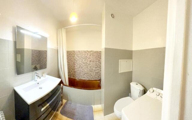 "Le Rooftop" Immense Terrasse et Parking