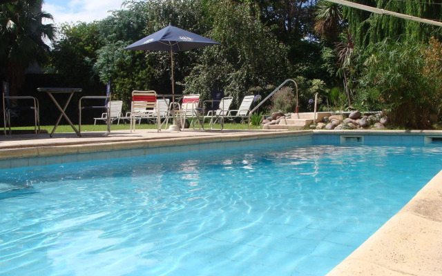 Apart Hotel Maué