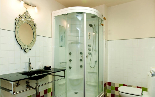 Posada Real Abadia San Martin