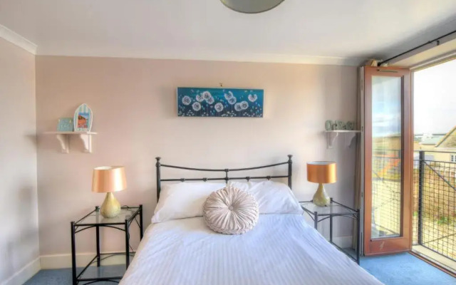 9 Maritime House