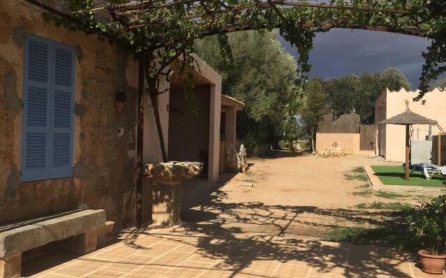 Cosy Finca Son Julia with pool near Porreres