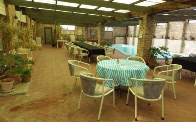 Gawler Ranges Motel And Caravan Park