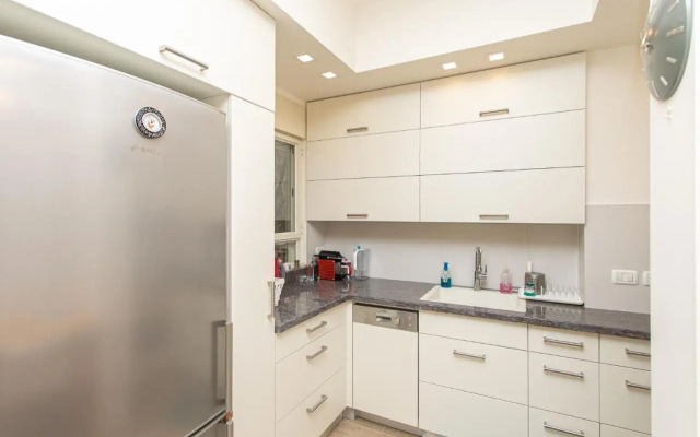 Carmel Boutique Apartments - Urban Forest