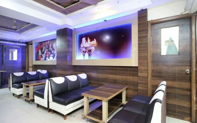 Hotel Aaditya Majha Continental