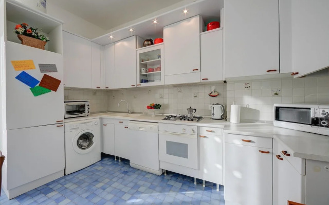 Sunrise Apartment Seaview