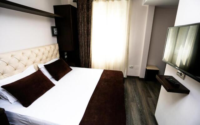 Hotel Town House