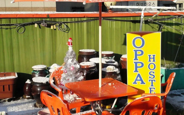 OPPA Hostel Sinchon-Hongdae