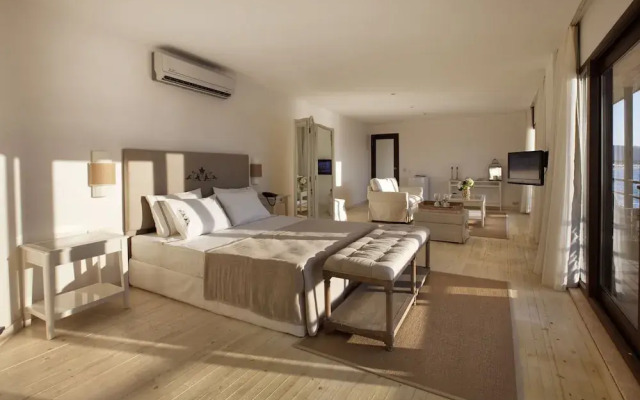 Ceshme Plus Hotel
