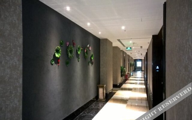Yuelong Hotel (Foshan Lishui Branch)