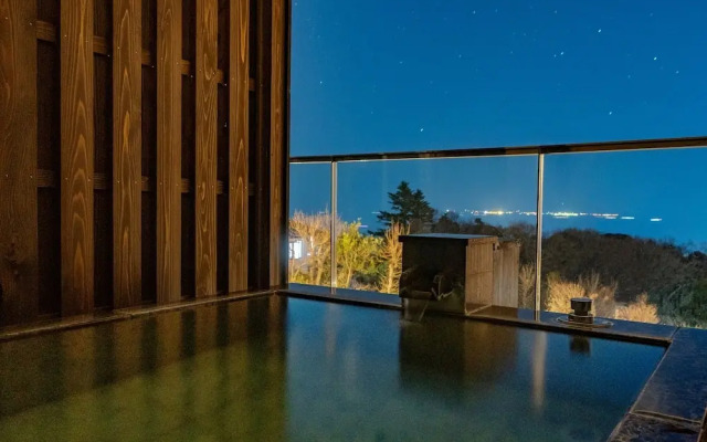 Omuro no Mori Gyokusui - 13 years or older -