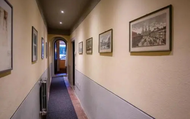 White Suite Santo Spirito