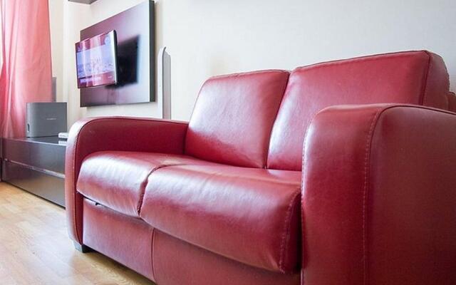 Apartlux on Ploshchad Pobedy