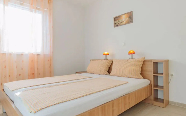 Apartment Mlasina Nin 7257