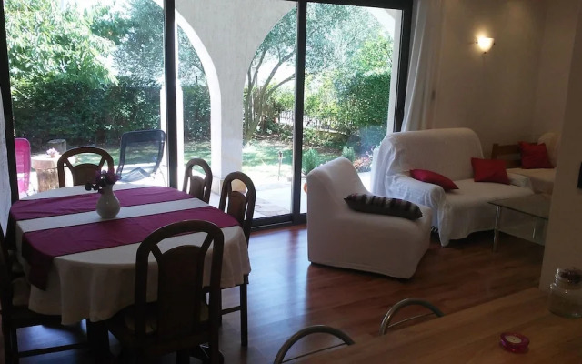 Filip - Comfortable - H