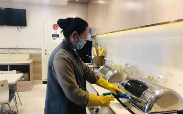 Home Huayi Hotel (Liaocheng Gaotang Yizhong)