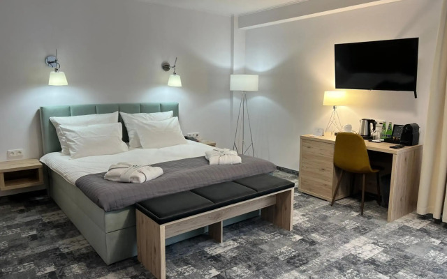 City Hotel