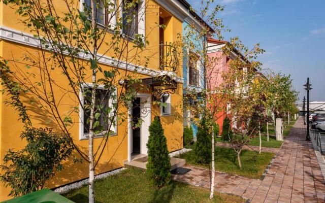 Bucharest Airport Suites & Villas