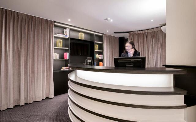 Aris Grand-Place Hotel