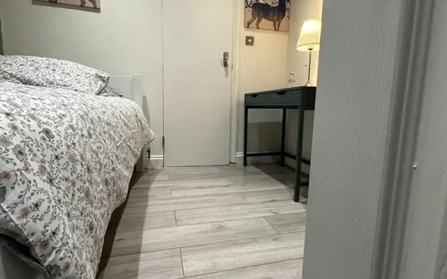 Nice Studio in London