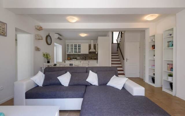 Villa Elen