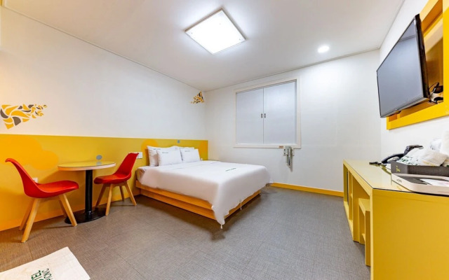 Sacheon Hotel Picnic