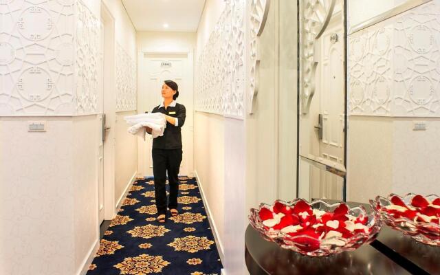 Minerva Church Hotel