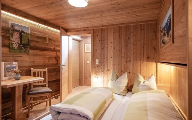 Wooden Apartment With Mountain View