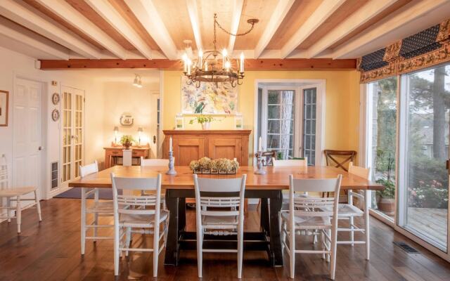 Red Pines a Lake of Bays Gem on a Very Private West Exposure 210' ft Point