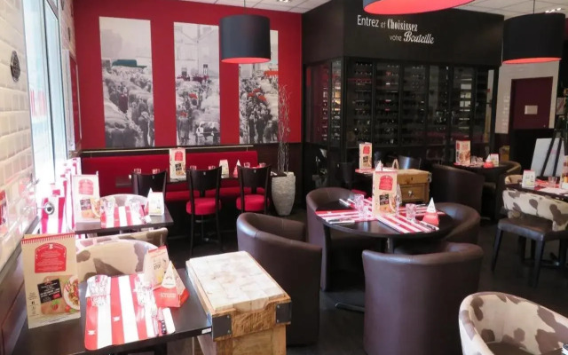 Kyriad Aix Les Milles - Plan de Campagne