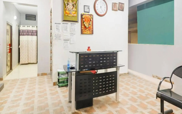Srinidhi Inn by OYO Rooms
