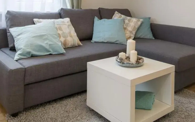 INApartments Peacock