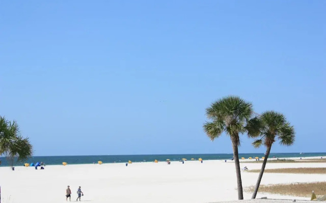 iBeach Resort