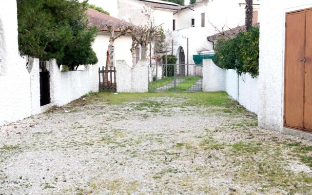 M107 - Marcelli, trilocale con giardino a 200mt dal mare