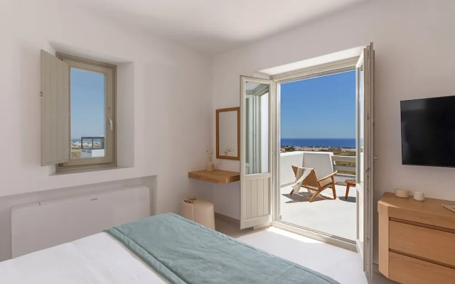 Platies Luxury Apartments Santorini