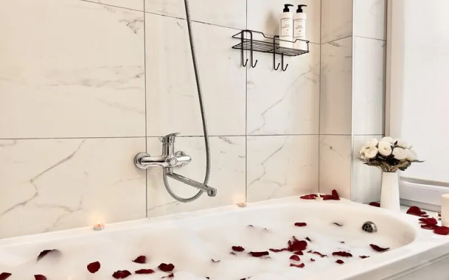 Апартаменты ВыДома на ул. Николая Машарова, д. 4