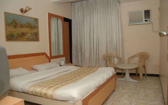Hotel Alka Residency
